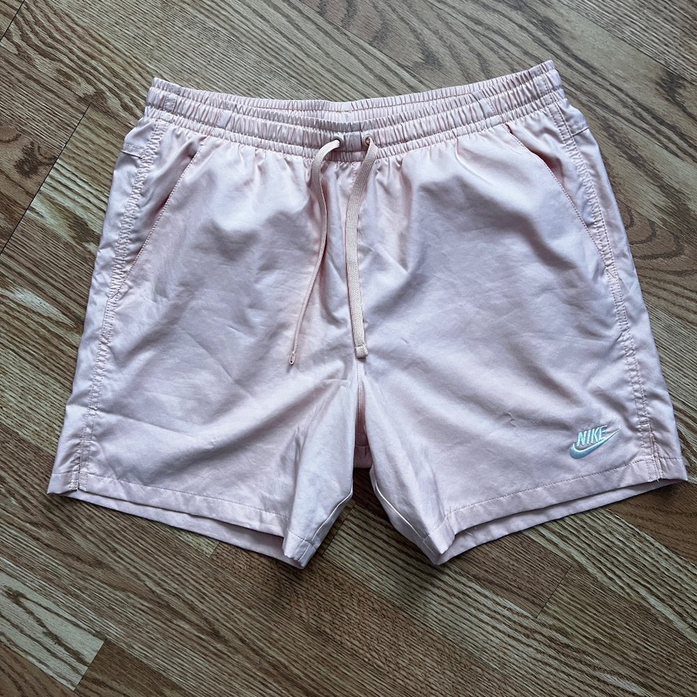 Nike Sportswear Woven Shorts - Dusty Pink - Size M